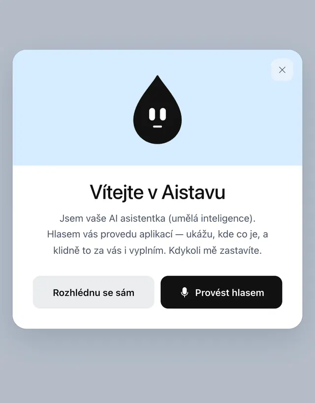 Uvítací okno Aistavu s hlasovou asistentkou: nabízí, že vás aplikací provede hlasem, ukáže, kde co je, a klidně věci za vás vyplní.